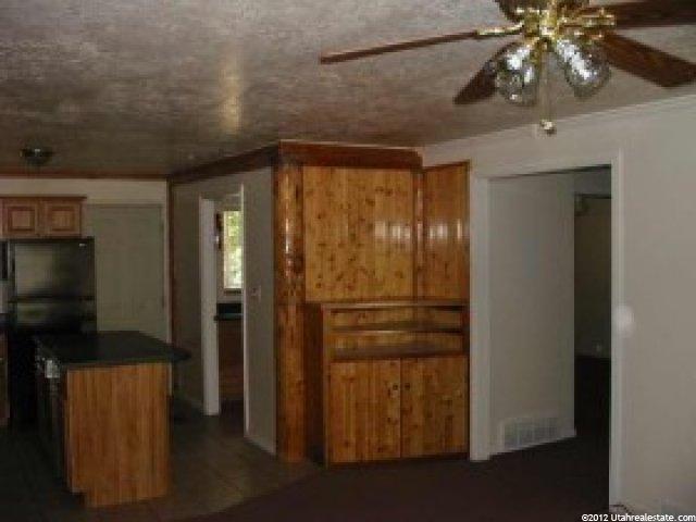 214 E Ogden Cyn S, Ogden, UT 84401 — photo 3