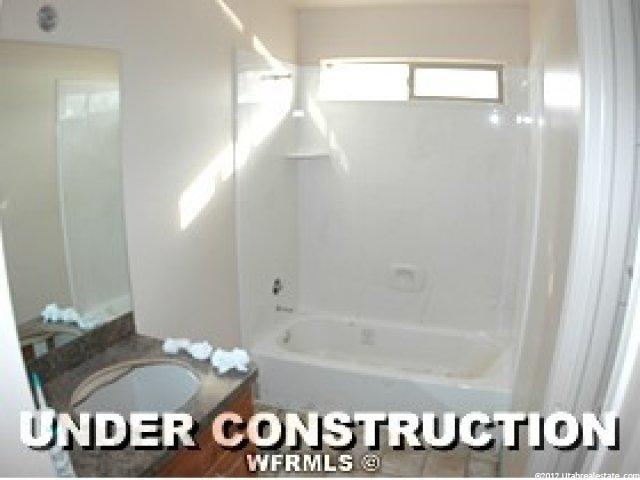 572 W 25 N, Clearfield, UT 84015 — photo 5