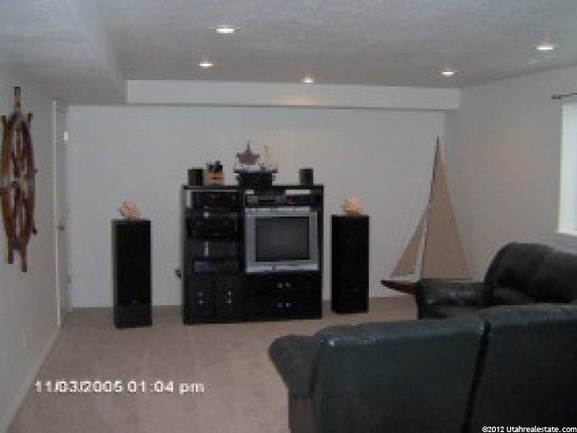2014 S 350 E, Clearfield, UT 84015 — photo 4