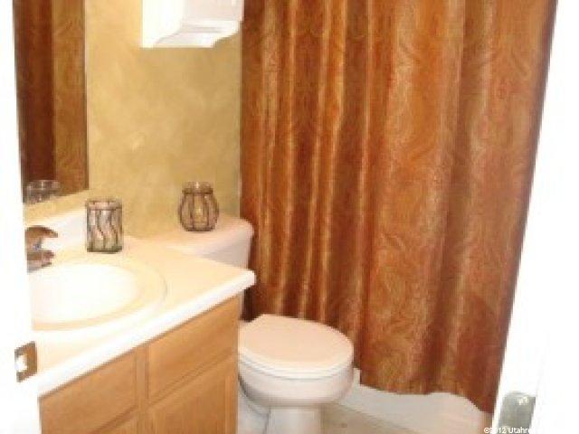 710 Sandy Point Dr, Sandy, UT 84094 — photo 8