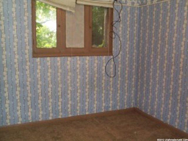 340 E 300 N, Logan, UT 84321 — photo 4