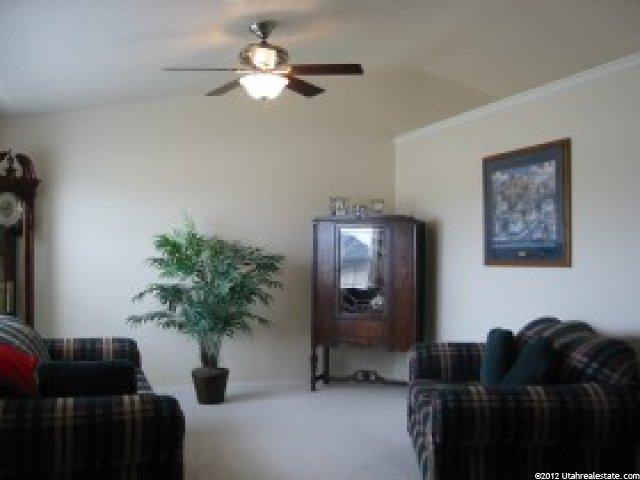 250 E 450 N, Millville, UT 84326 — photo 2