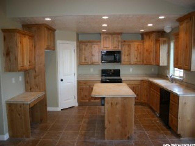 180 E 600 N, Millville, UT 84326 — photo 2