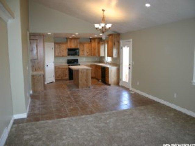 180 E 600 N, Millville, UT 84326 — photo 4