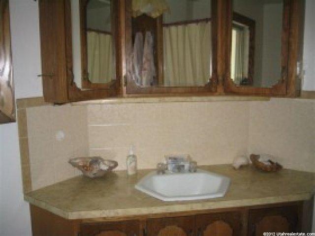 215 W 200 S, Preston, ID 83263 — photo 9