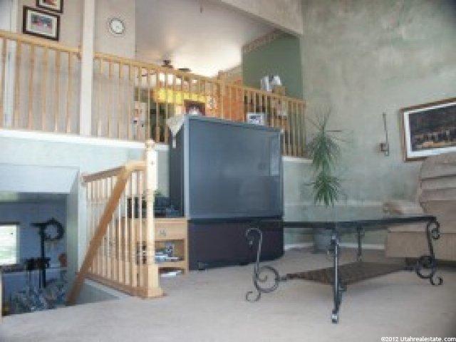1088 N 600 W, West Bountiful, UT 84087 — photo 5