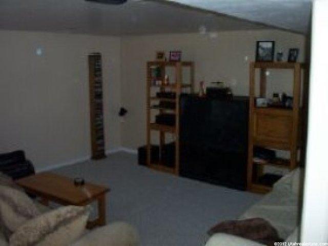 1382 N 820 W, Clinton, UT 84015 — photo 7