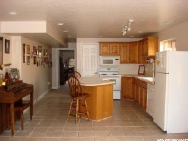 9909 E 325 S, Huntsville, UT 84317 — photo 6