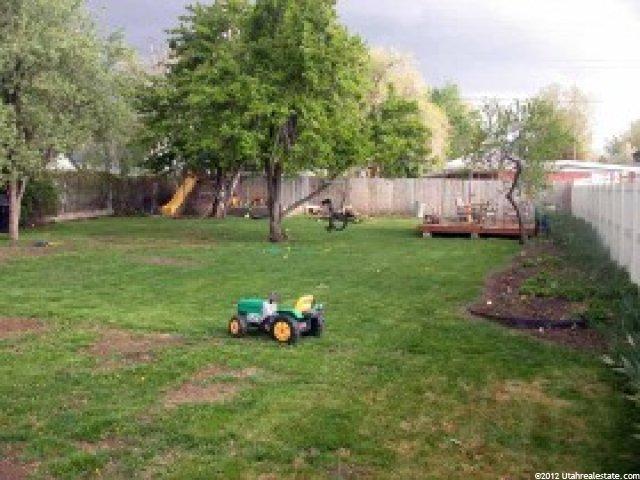 155 W 300 N, Bountiful, UT 84010 — photo 4
