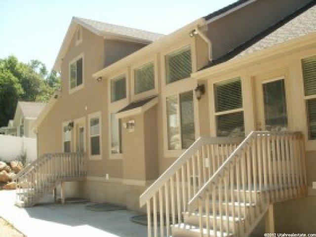 5654 Fox Chase Dr, South Ogden, UT 84403 — photo 2