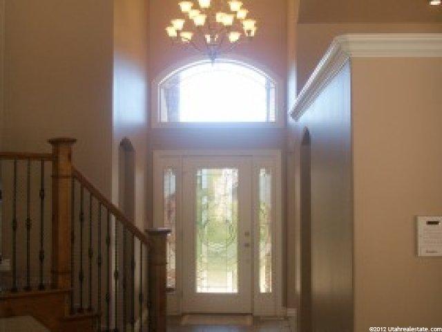 5654 Fox Chase Dr, South Ogden, UT 84403 — photo 3