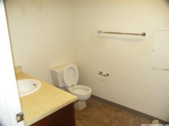 377 E 2700 N, North Logan, UT 84341 — photo 8