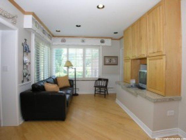 333 E Clark St, Murray, UT 84107 — photo 3