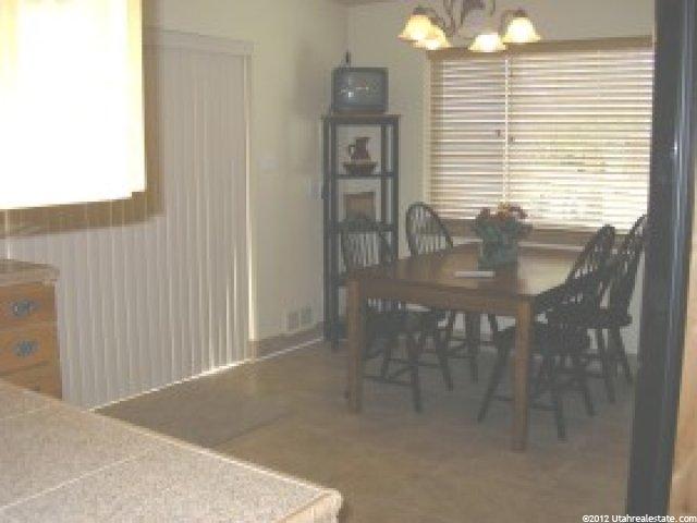 5572 Avalon Dr, Murray, UT 84107 — photo 9