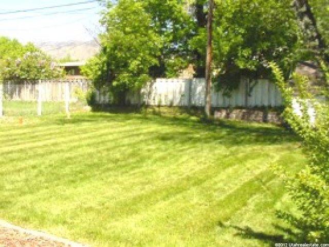 1068 Crescent Dr, Logan, UT 84341 — photo 11