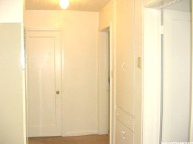 1068 Crescent Dr, Logan, UT 84341 — photo 4