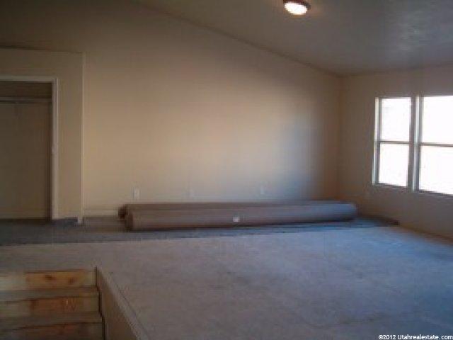 933 S Kays Dr, Kaysville, UT 84037 — photo 3