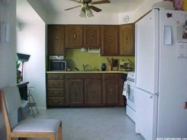 830 W 600 N, Clearfield, UT 84015 — photo 2
