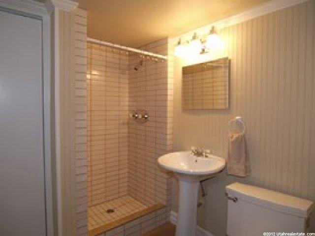 305 E 650 N, Bountiful, UT 84010 — photo 8