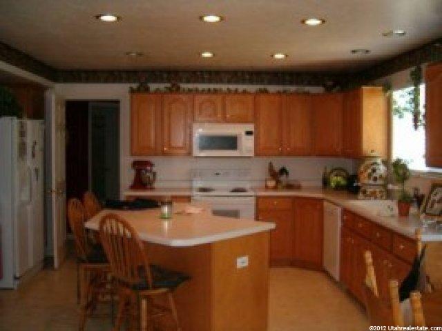 1452 E 575 N, Layton, UT 84040 — photo 3