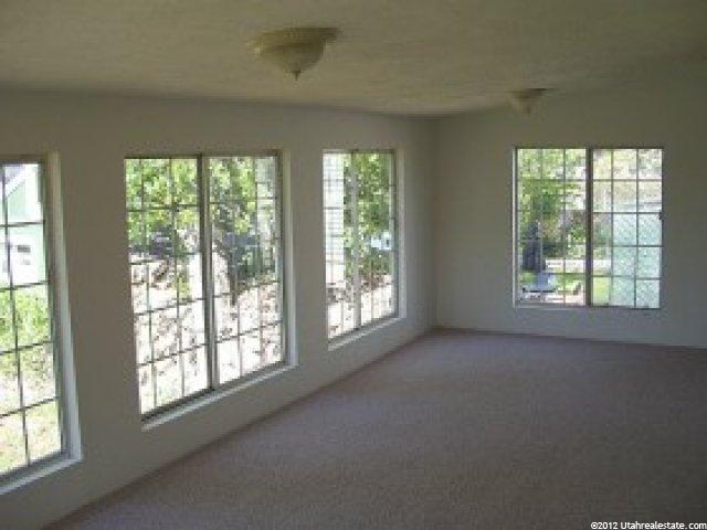 480 W 2500 S, Clearfield, UT 84015 — photo 2
