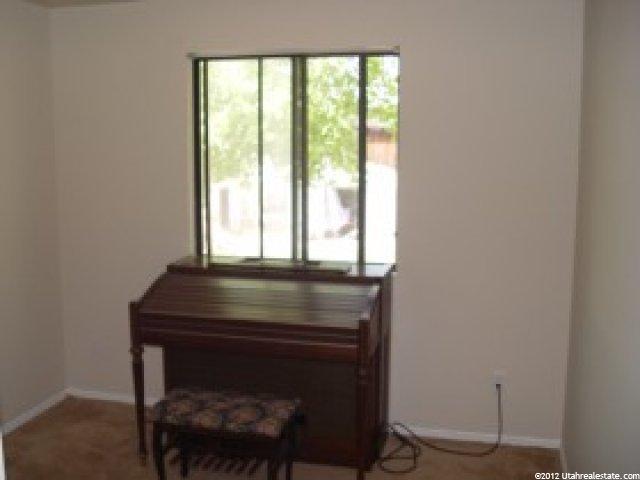 1087 N 1000 E, Layton, UT 84040 — photo 2
