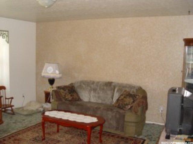 1087 N 1000 E, Layton, UT 84040 — photo 7
