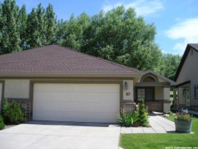 10 Lankshire Dr, Pleasant View, UT 84414 — photo 2