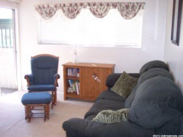 255 E Hill Ave #2, Murray, UT 84107 — photo 2
