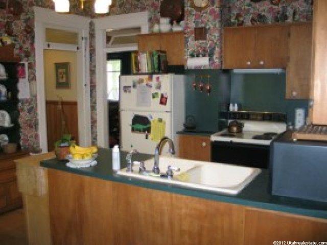 193 N 100 E, Providence, UT 84332 — photo 4