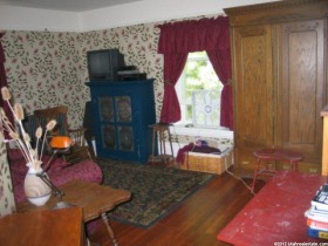 193 N 100 E, Providence, UT 84332 — photo 8