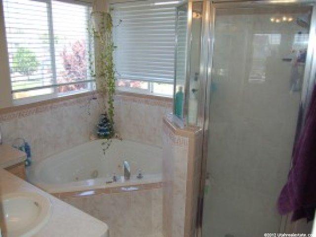 1050 W 4100 S, Riverdale, UT 84405 — photo 7