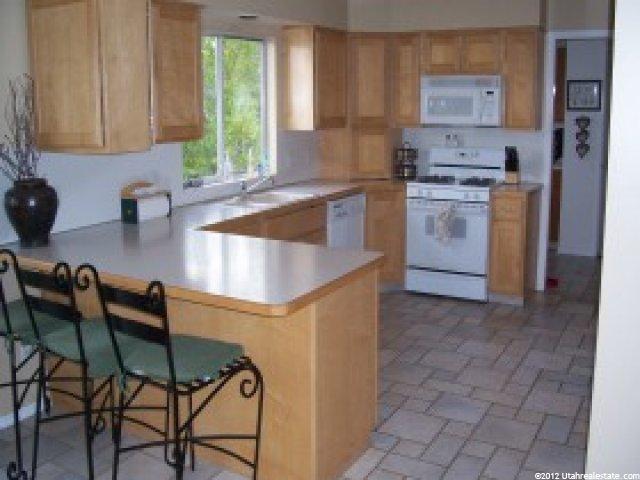 320 W 2400 S, Perry, UT 84302 — photo 6