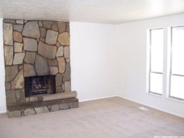 5974 S 2550 W, Roy, UT 84067 — photo 4