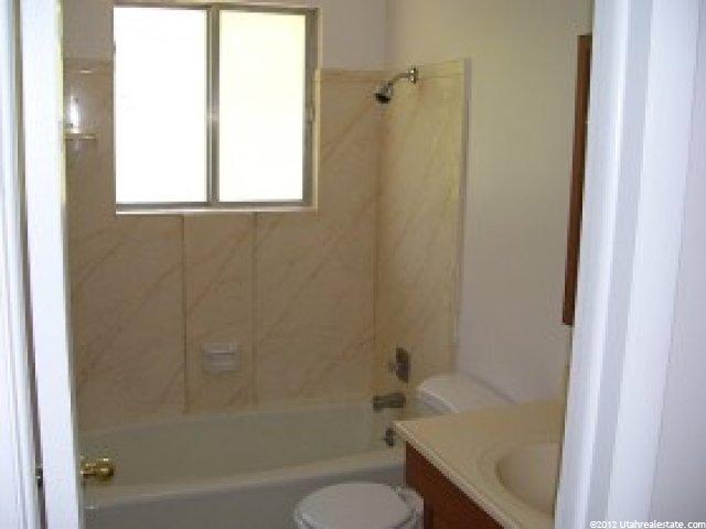 5974 S 2550 W, Roy, UT 84067 — photo 7