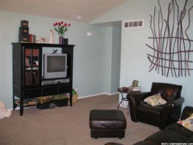 683 W 720 S, Logan, UT 84321 — photo 3