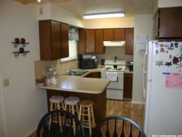 295 N 100 E, Millville, UT 84326 — photo 3
