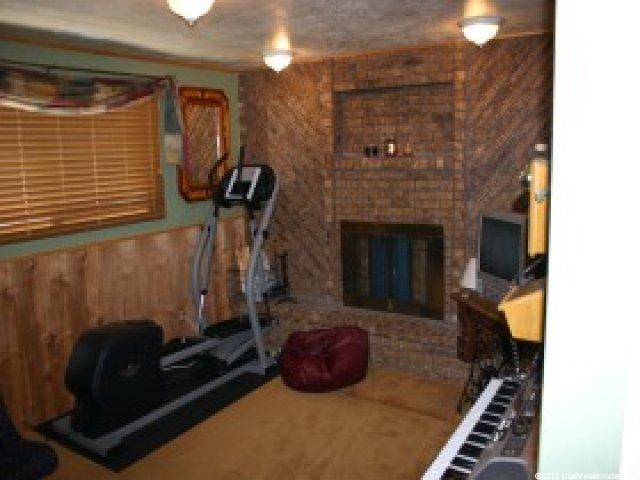 295 N 100 E, Millville, UT 84326 — photo 6