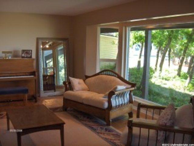 3195 Maxine Dr, Layton, UT 84040 — photo 7