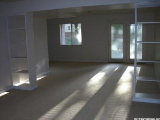 1155 E Holmes Creek Ln Ln E #19, Layton, UT 84041 — photo 6