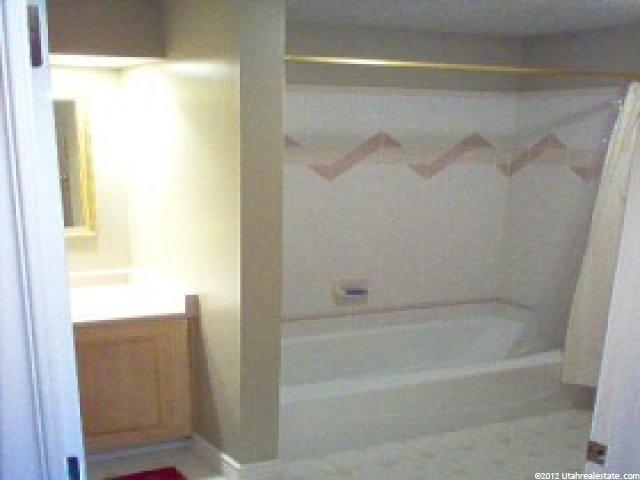 120 Buckingham Dr, Providence, UT 84332 — photo 11