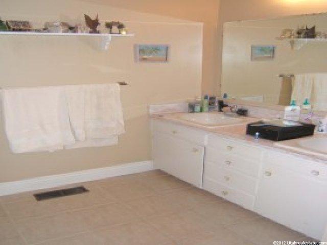 978 W 100 N, Provo, UT 84601 — photo 9