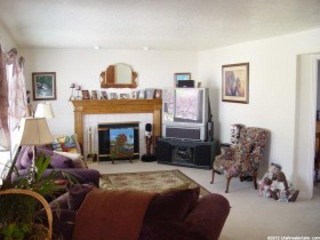 135 Carrington Ln, Centerville, UT 84014 — photo 7