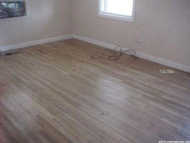 579 E Gentile St, Layton, UT 84041 — photo 4