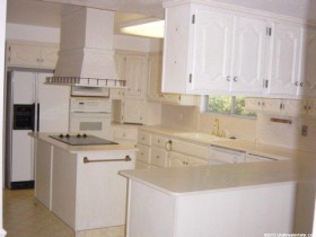 3031 S Windsor Ln, Bountiful, UT 84010 — photo 4