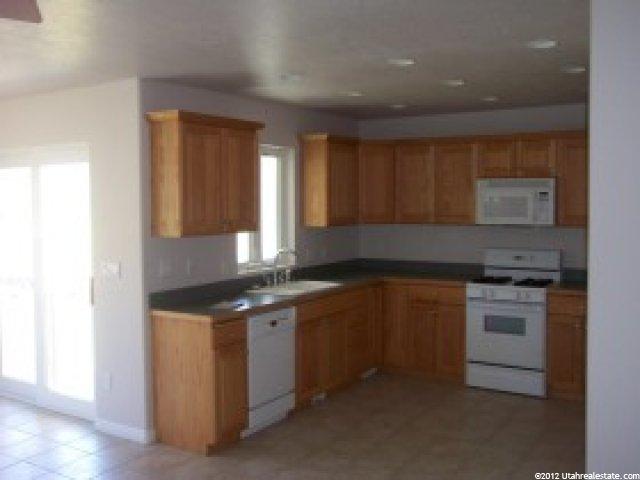 1046 W 2390 S, Perry, UT 84302 — photo 8