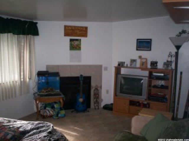 261 W 5000 S, Washington Terrace, UT 84405 — photo 3