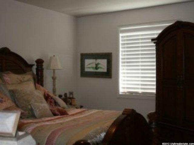 6044 S 1275 E, South Ogden, UT 84405 — photo 8