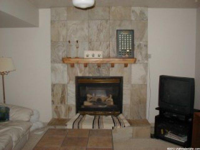1290 E North Lisa St, Layton, UT 84040 — photo 2