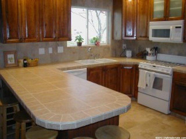 1290 E North Lisa St, Layton, UT 84040 — photo 3